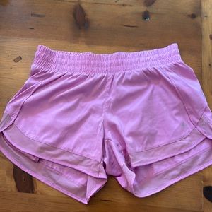 Athleta Mesh Racer Run Shorts